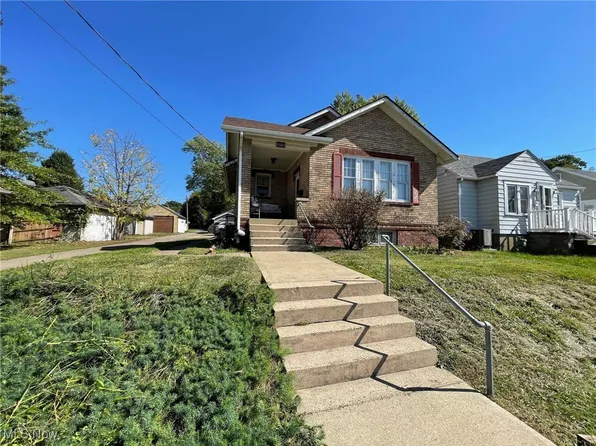 2330 Verneva St, Zanesville, OH 43701