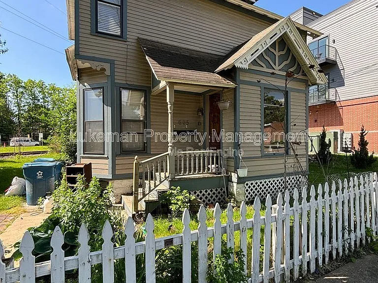 605 W Kalamazoo Ave #1 — Photo 11