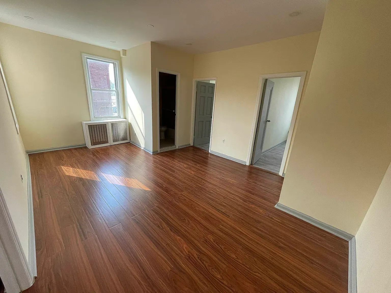 9-18 34th Avenue — Photo 1