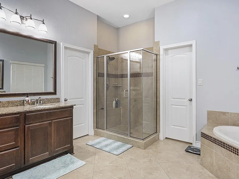 27815 Colonial Point Dr — Photo 22
