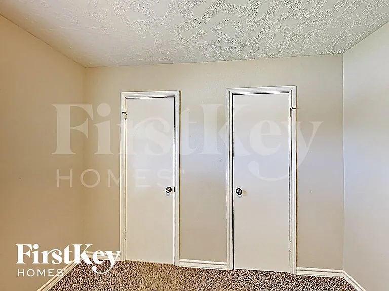 20327 Bridgedale Ln — Photo 9