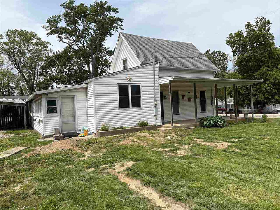 1st image of 203 W Main St
