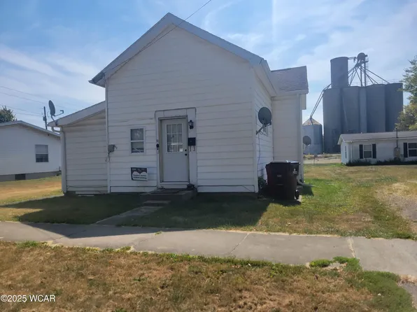 211 W Buckeye Ave, Ada, OH 45810