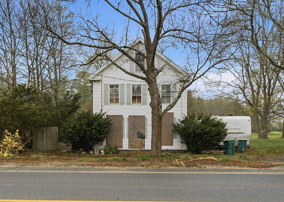1st image of 147 Plymouth St