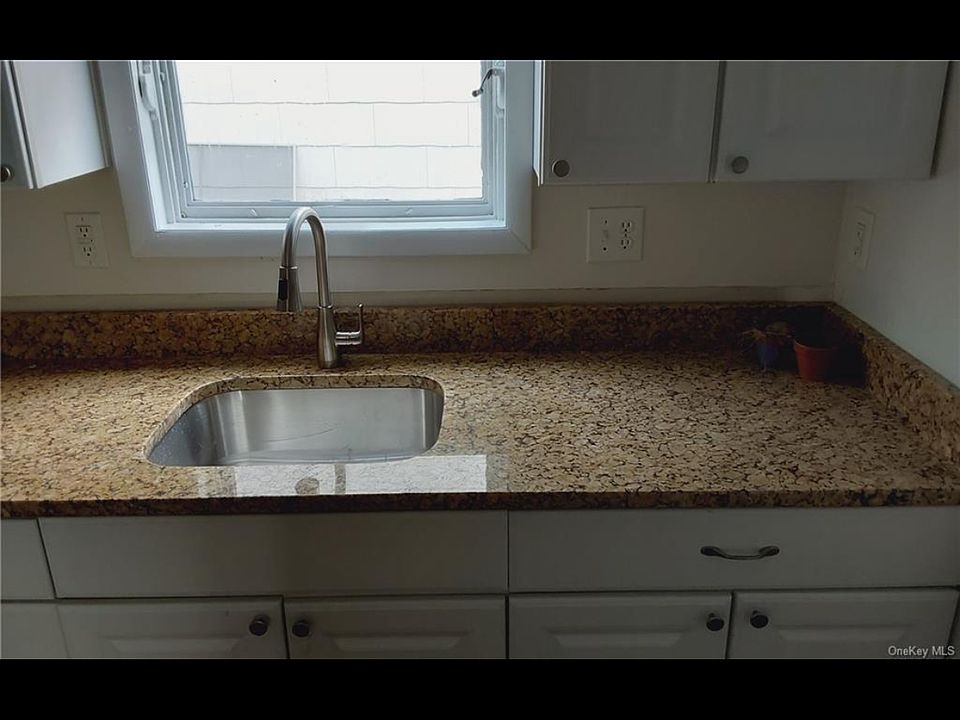 2nd image of 17 Goshen Ave #1