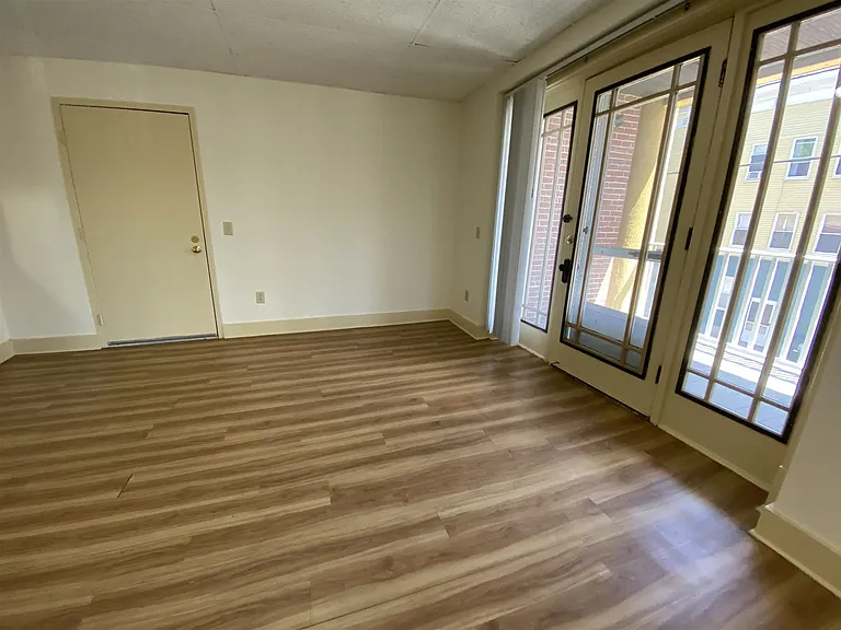 610 Union St #202 — Photo 20