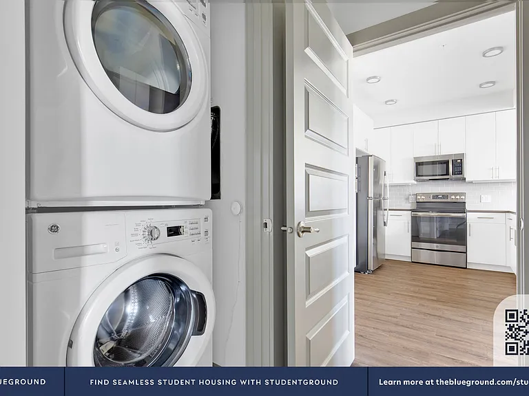 Washer/Dryer in Apartment