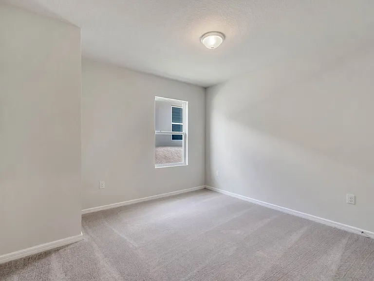 7485 Catania Loop — Photo 16