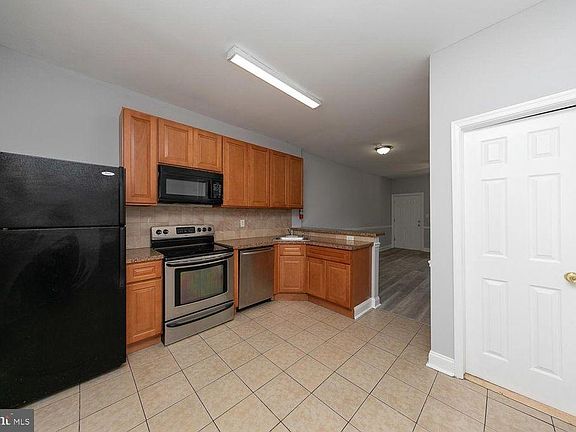 3rd image of 6606 Chew Ave