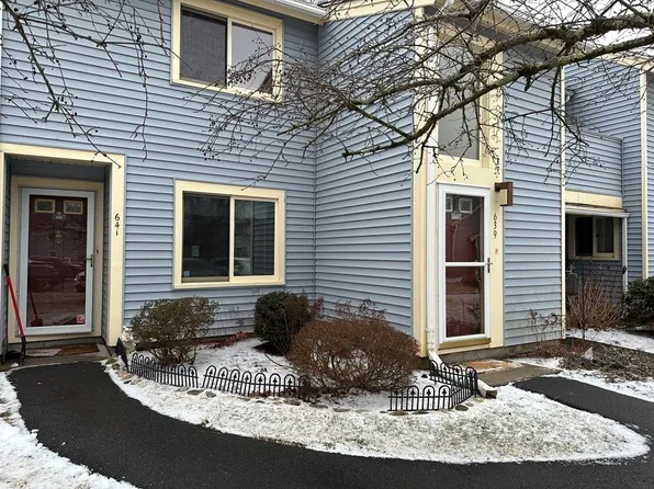 641 Nassau Dr, Springfield, MA 01129