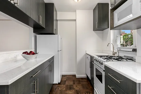 Sold by Douglas Elliman | media 11