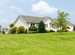 4046 Pleasant Ridge Rd, Maysville, KY 41056