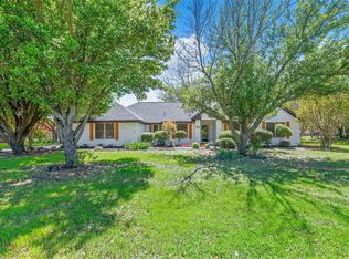 9024 S Water Tower Rd, Saginaw, TX 76179