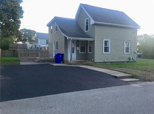 48 Knowlton St, Riverside, RI 02915