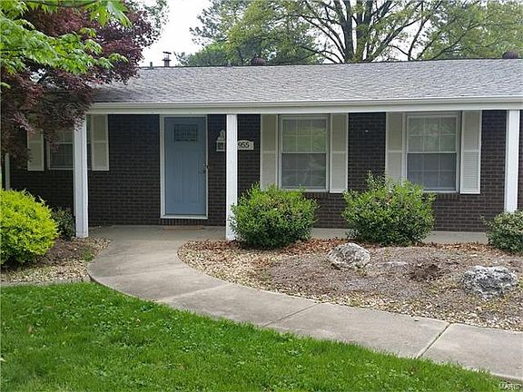 5th image of 955 University Dr