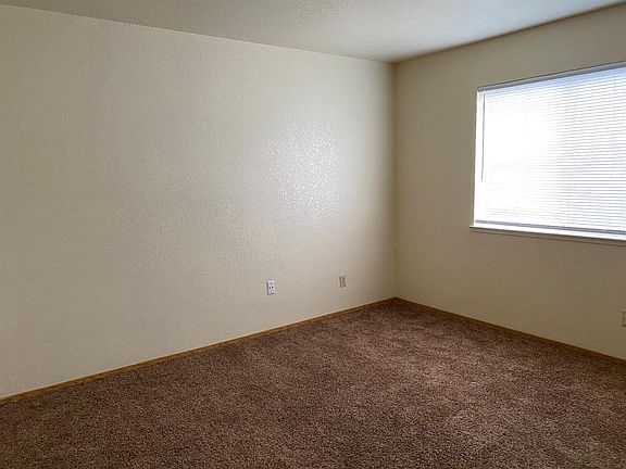 5th image of 4197 Deaton Dr