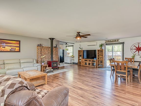 4th image of 252 Eves Rd