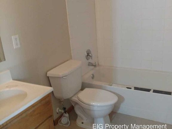 4th image of 966 Robert St S APT 107