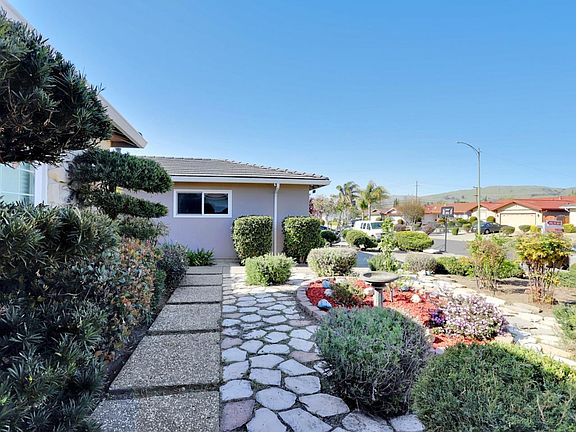 5th image of 1277 Matterhorn Dr