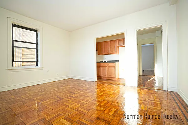 Rented by Norman Raindel, LREB | media 1