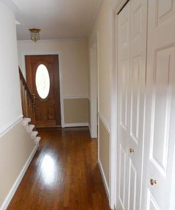 3rd image of 1220 Mintleaf Ln
