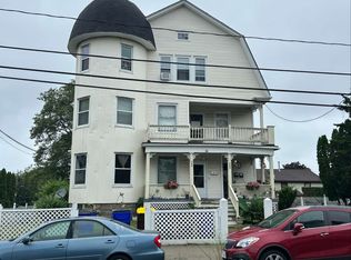 584 Mount Hope Ave #3, Fall River, MA 02724