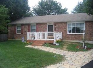 204 Valley View Ln, Downingtown, PA 19335