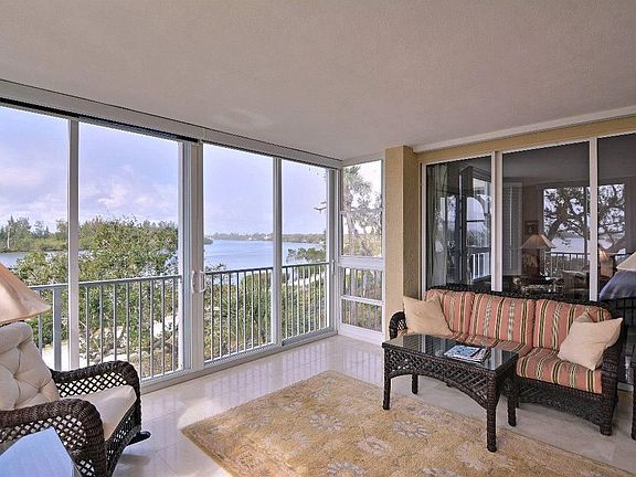 3rd image of 8865 W Orchid Island Cir APT 208