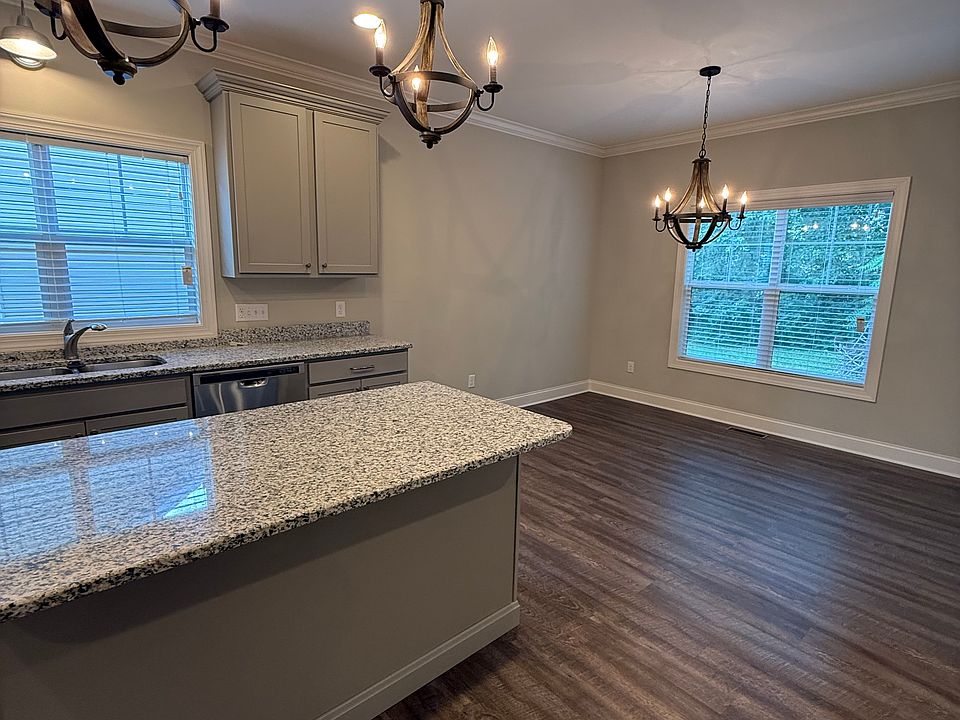 1st image of 254 1st Ave