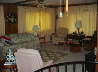 415 N Cedar St, Medicine Lodge, KS 67104