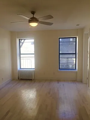 Rented by Newcastle Realty Services | media 10