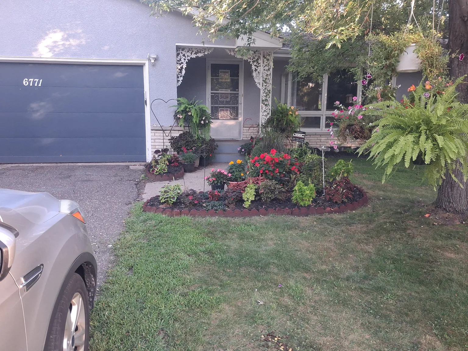 Plaza Curv NE, Fridley — Photo 1
