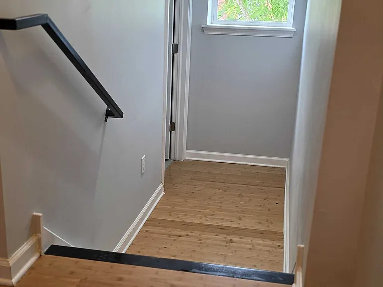 507 Bloom St — Photo 8