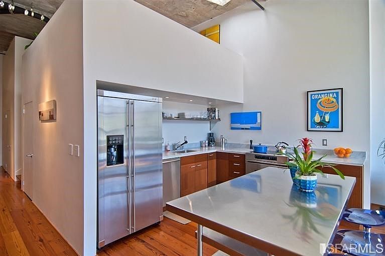 1st image of 601 4th St Unit 309