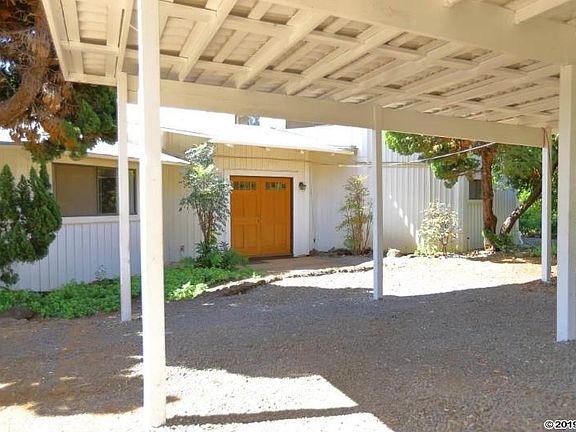 2nd image of 3490 Hookipa Pl