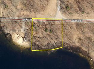 53057 County Road 384, Grand Junction, MI 49056