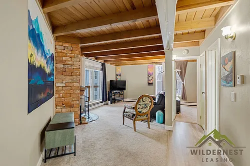 2200 Lodge Pole Cir #205-B Photo 1