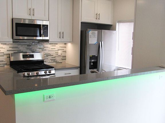 3rd image of 4837 W 18th St #7