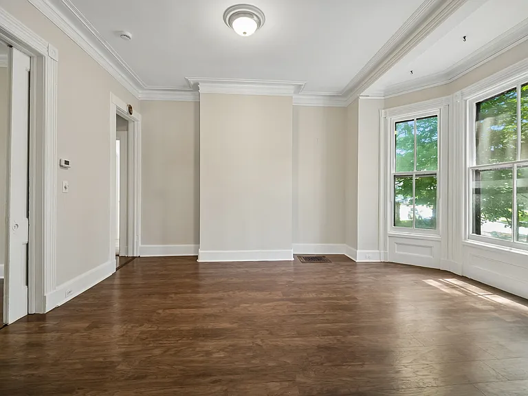 113 Park Pl #1 — Photo 6