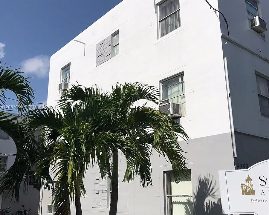 5250 NW 26th Ave #12