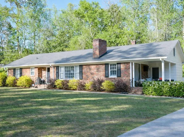 115 Woodlawn St, Walterboro, SC 29488
