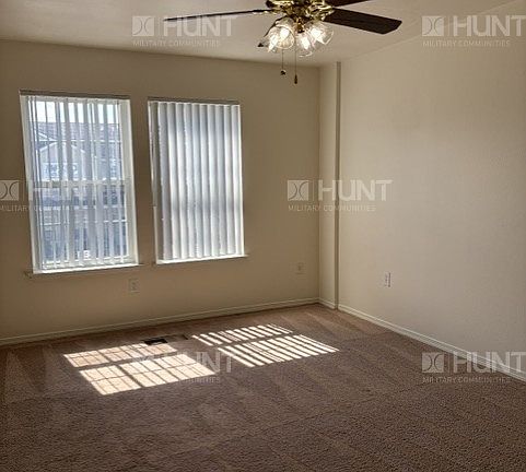 3rd image of 37 Checkerboard St