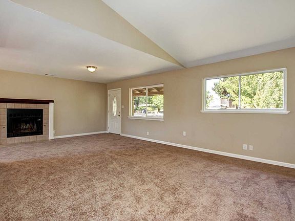 5th image of 7218 Cross Dr