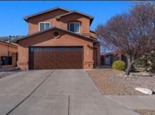 9215 Eiffel Ave SW, Albuquerque, NM 87121