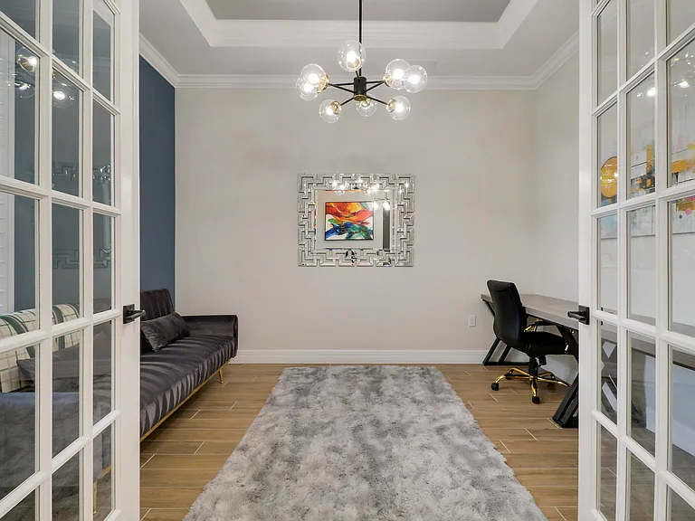 10909 Stellar Cir — Photo 6