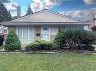 24083 Hanover St, Dearborn Heights, MI 48125