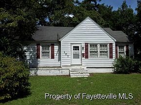 5th image of 107 Sherman Dr