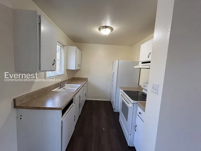1456 Bonita Dr — Photo 4