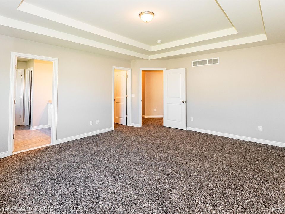 5583 Morgan Lake Dr, photo 15