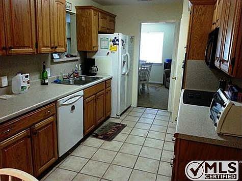 3rd image of 6745 Riviera Dr